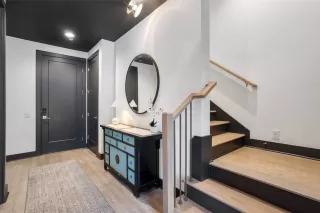 Photo #4: 9389281 Listing 