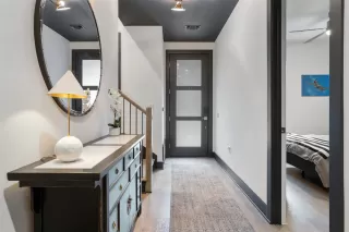 Photo #6: 9389281 Listing 