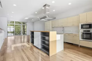 Photo #4: 9426017 Listing 