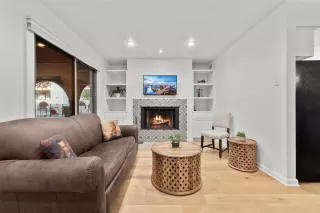 Photo #3: 9458647 Listing