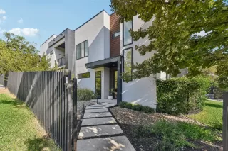 Photo #3: 9788320 Listing 