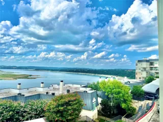 Photo #2: 9833255 Listing