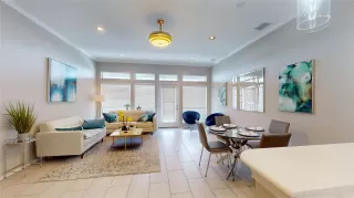 Photo #3: 9833255 Listing