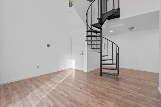 Photo #3: 9871409 Listing