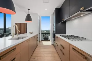 Photo #6: 9991343 Listing 