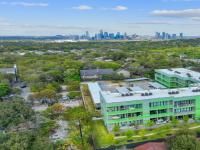 More Details about MLS # 1049739 : 4004 BANISTER LN 301