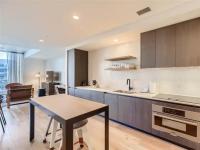 More Details about MLS # 1564126 : 48 EAST AVE 1210