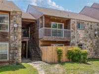 More Details about MLS # 1937416 : 6903 DEATONHILL DR 38