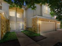 More Details about MLS # 2504210 : 1101 E PARMER LN 309
