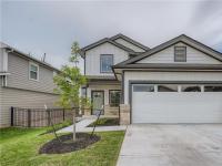 More Details about MLS # 2605517 : 129 MERRICK RD 90