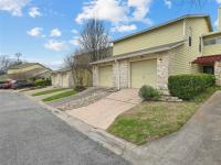 More Details about MLS # 3003231 : 512 EBERHART LN 303