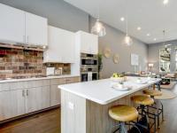 More Details about MLS # 3423391 : 1301 TOWN CREEK DR 3