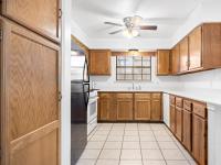 More Details about MLS # 3437577 : 2301 LAWNMONT AVE APT 1