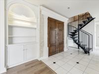 More Details about MLS # 3810690 : 1801 LAVACA ST 15A