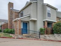 More Details about MLS # 4030331 : 2018 W RUNDBERG LN 15C