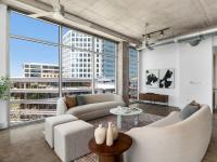 More Details about MLS # 4370081 : 800 W 5TH ST 601
