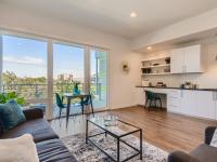 More Details about MLS # 4461523 : 4004 BANISTER LN 309
