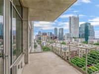 More Details about MLS # 4549294 : 800 W 5TH ST 809