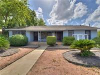 More Details about MLS # 5532339 : 801 E 45TH ST A