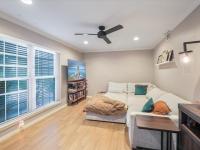 More Details about MLS # 5711125 : 900 S LAMAR BLVD 205