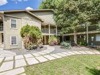 More Details about MLS # 6036275 : 2303 EAST SIDE DR 112
