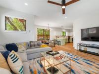 More Details about MLS # 6949070 : 4124 VALLEY VIEW RD 3A