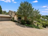 More Details about MLS # 8123064 : 5517 OAKWOOD CV 6