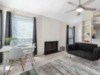 More Details about MLS # 8400399 : 1000 W 26TH ST 211