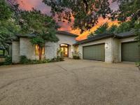More Details about MLS # 9569320 : 2305 BARTON CREEK BLVD 29